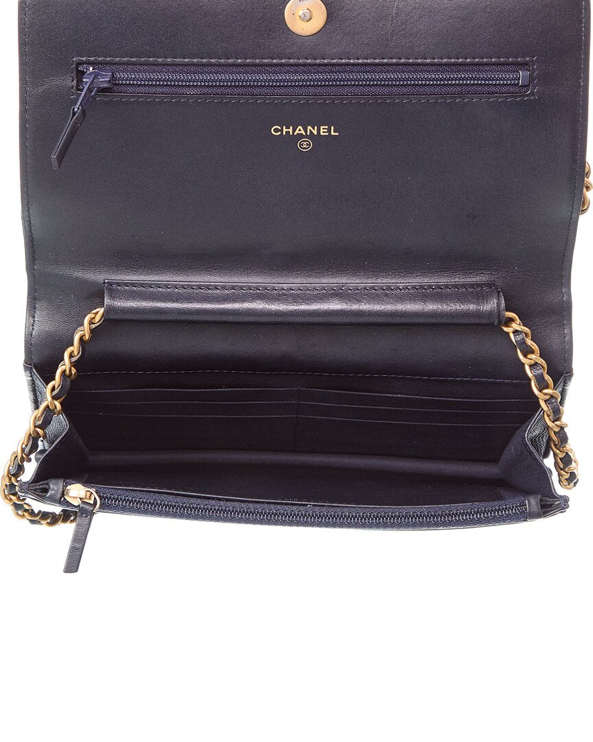 Chanel Pre-Owned Chanel Navy Quilted Caviar Leather Boy Wallet On Chain (Authentic Pre-Loved)