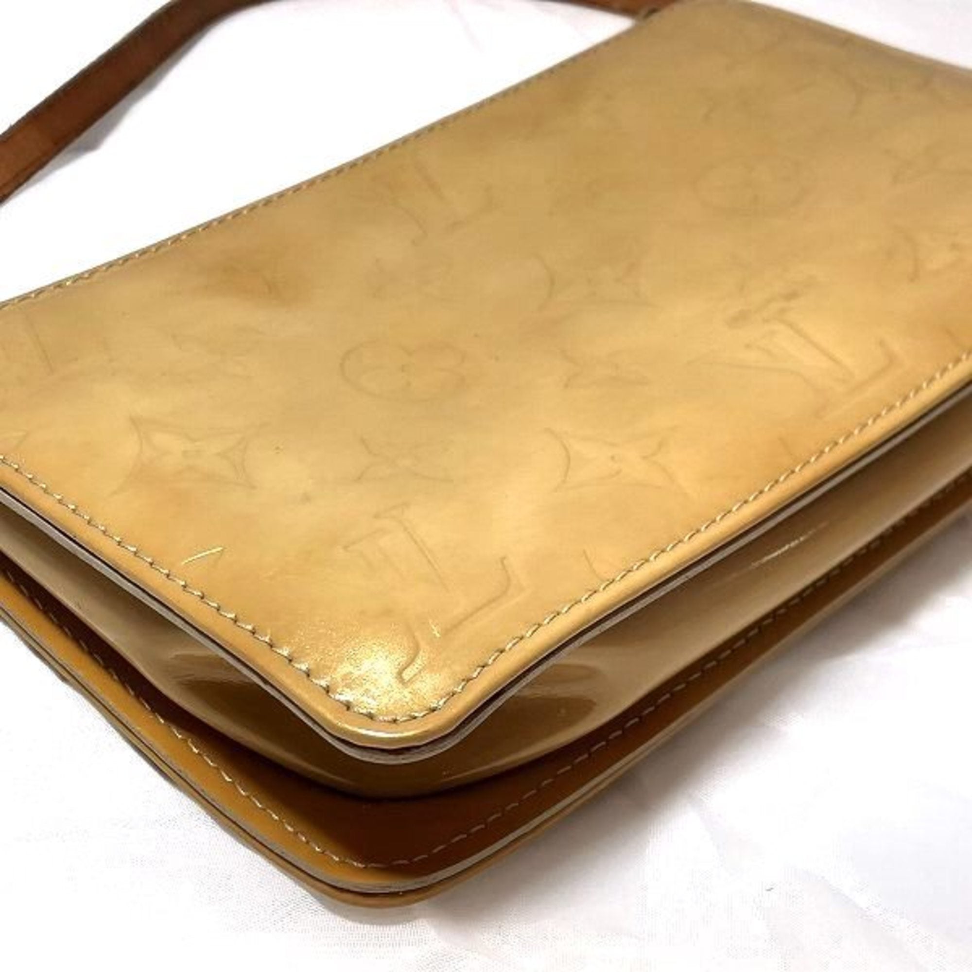Louis Vuitton Yellow Leather Handbag (Pre-Owned)