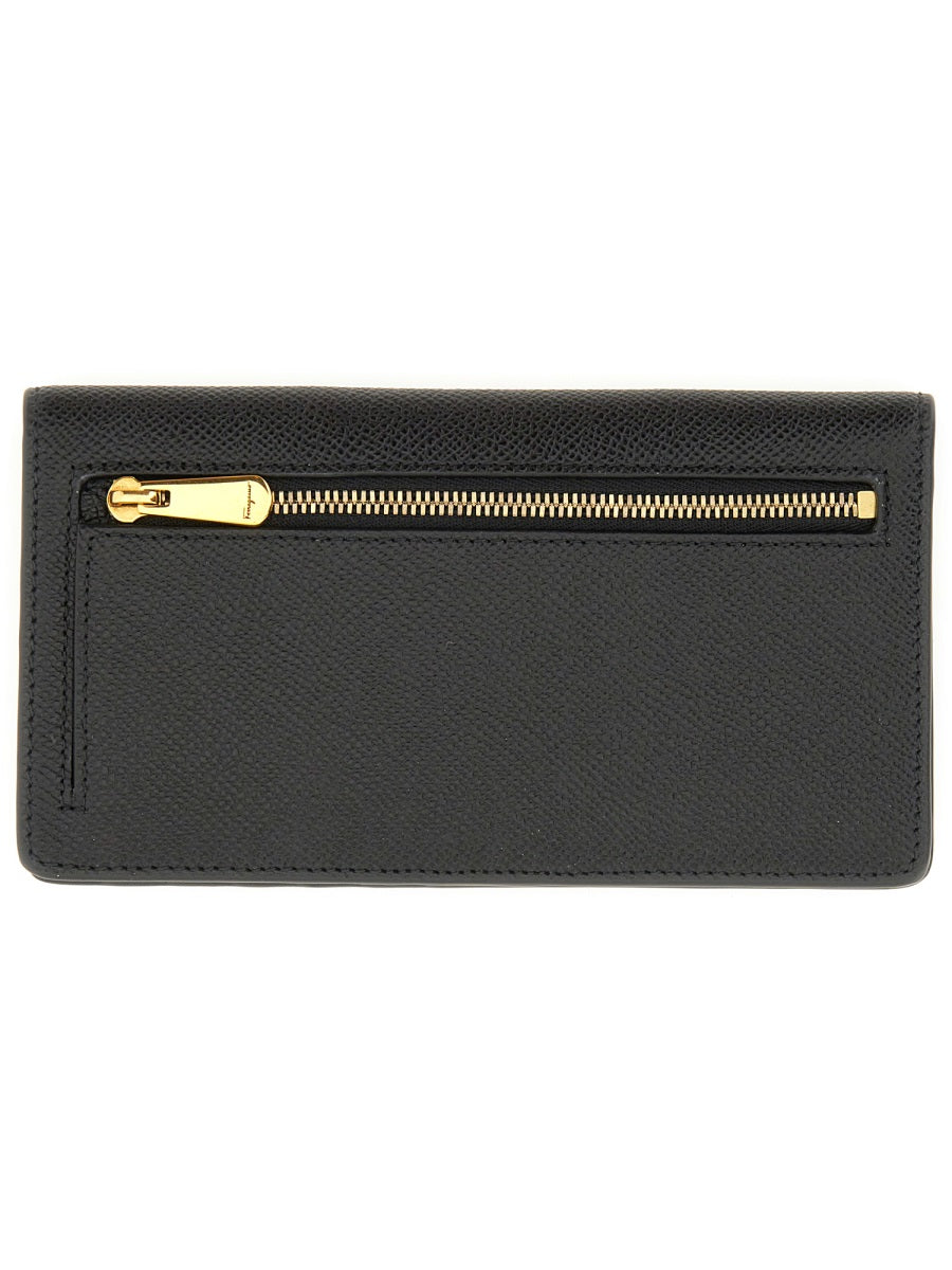 Ferragamo Women Portafoglio "Gancini"