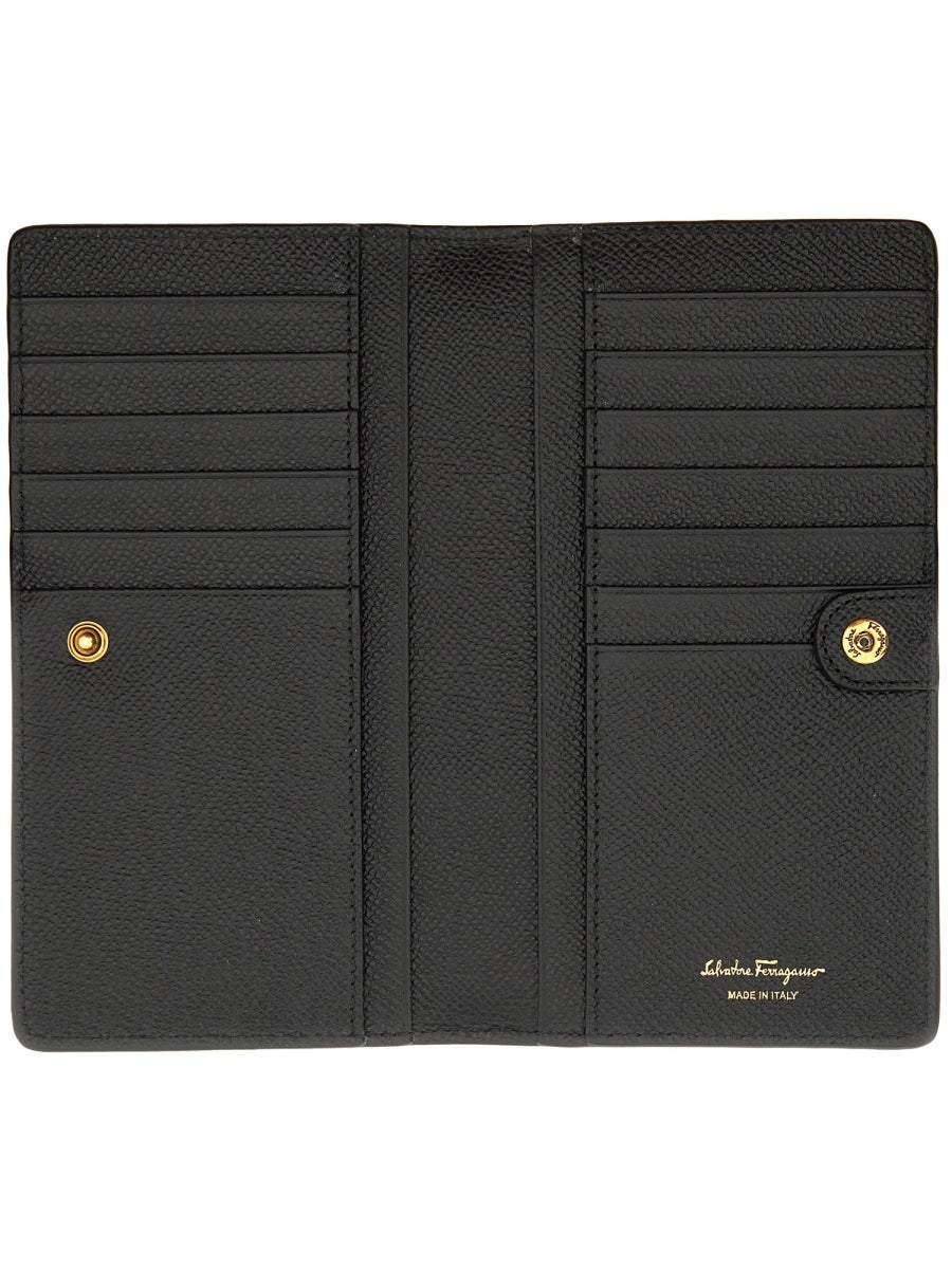 Ferragamo Women Portafoglio "Gancini"