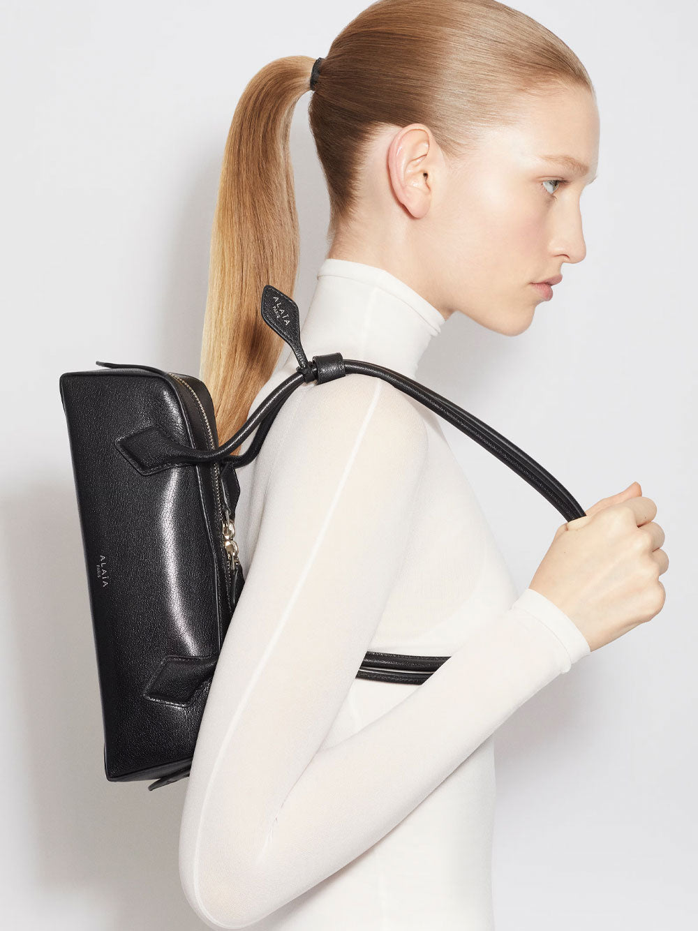 ALAIA Alaia Women Le Teckel Small Bag In Leather