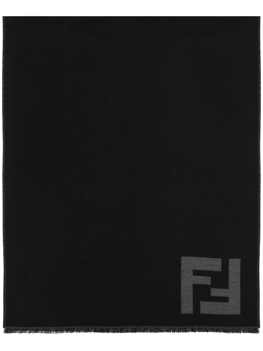 Fendi Men Sciarpa In Lana