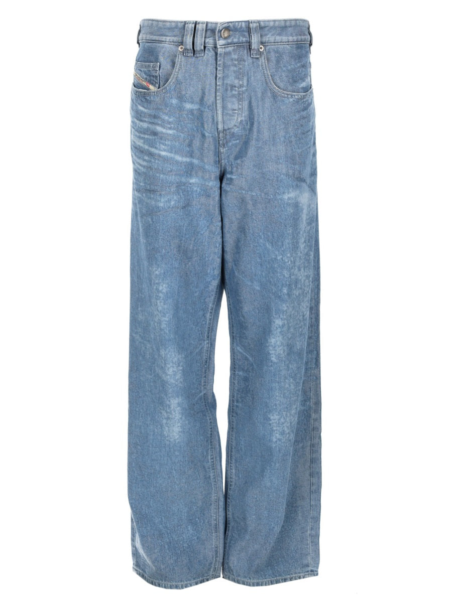 Diesel Men Jeans "2001 D-Macro-Fsi1"