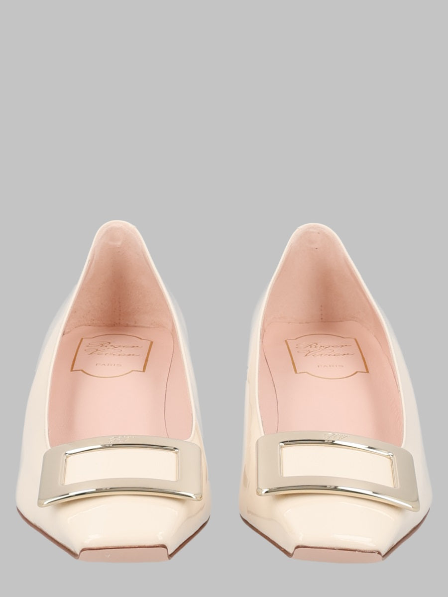 Roger Vivier Women Décolleté "Belle Vivier" In Vernice