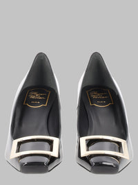 Roger Vivier Women Décolleté "Trompette" In Vernice