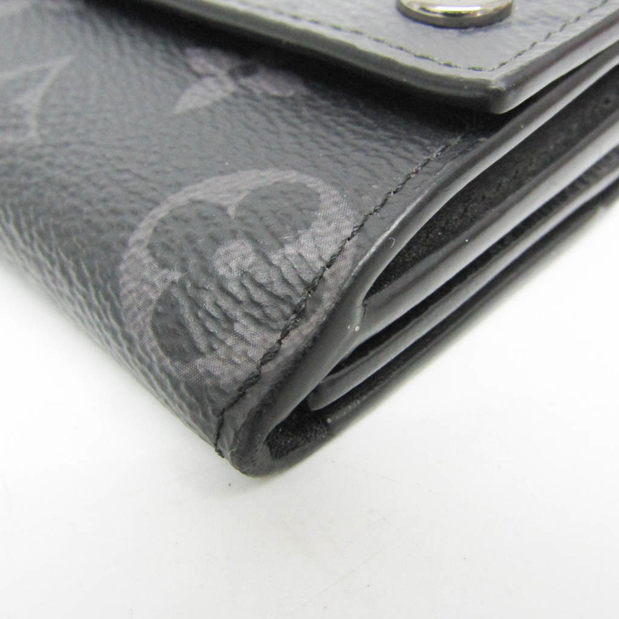 Louis Vuitton Discovery Black Canvas Wallet  (Pre-Owned)