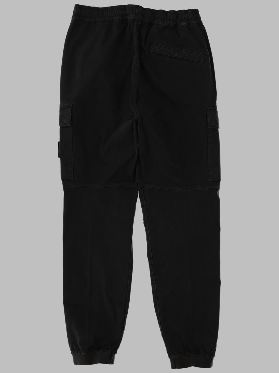 Stone Island Men Pantalone Cargo Con Patch Logo