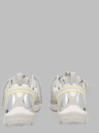 Off-White Men Sneaker "Be Right Back"