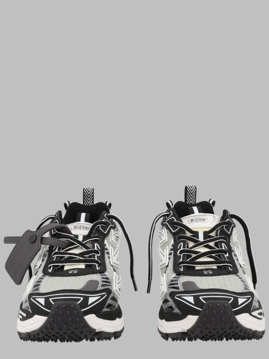 Off-White Men Sneaker "Be Right Back"