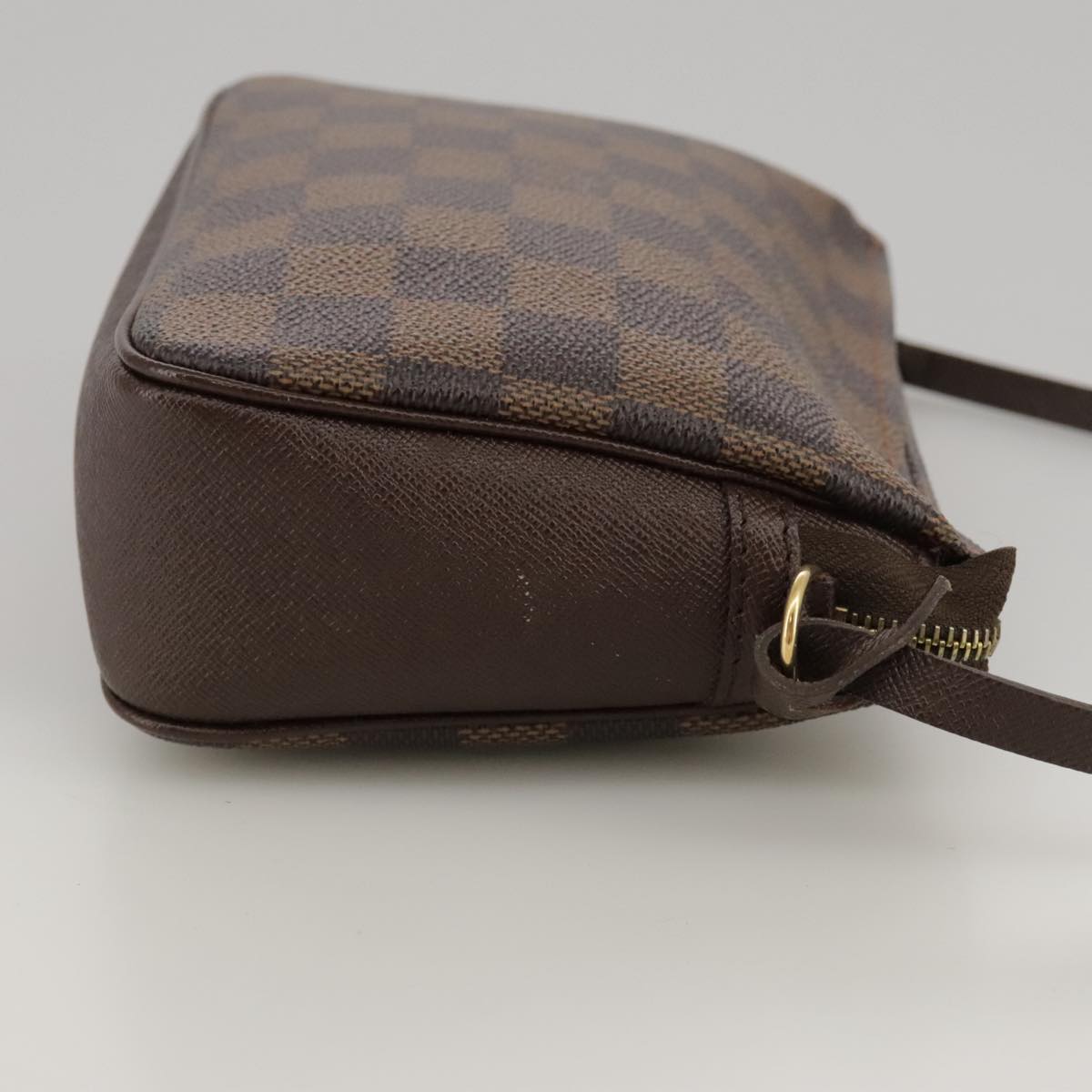 Louis Vuitton Trousse Makeup Brown Canvas Clutch Bag (Pre-Owned)