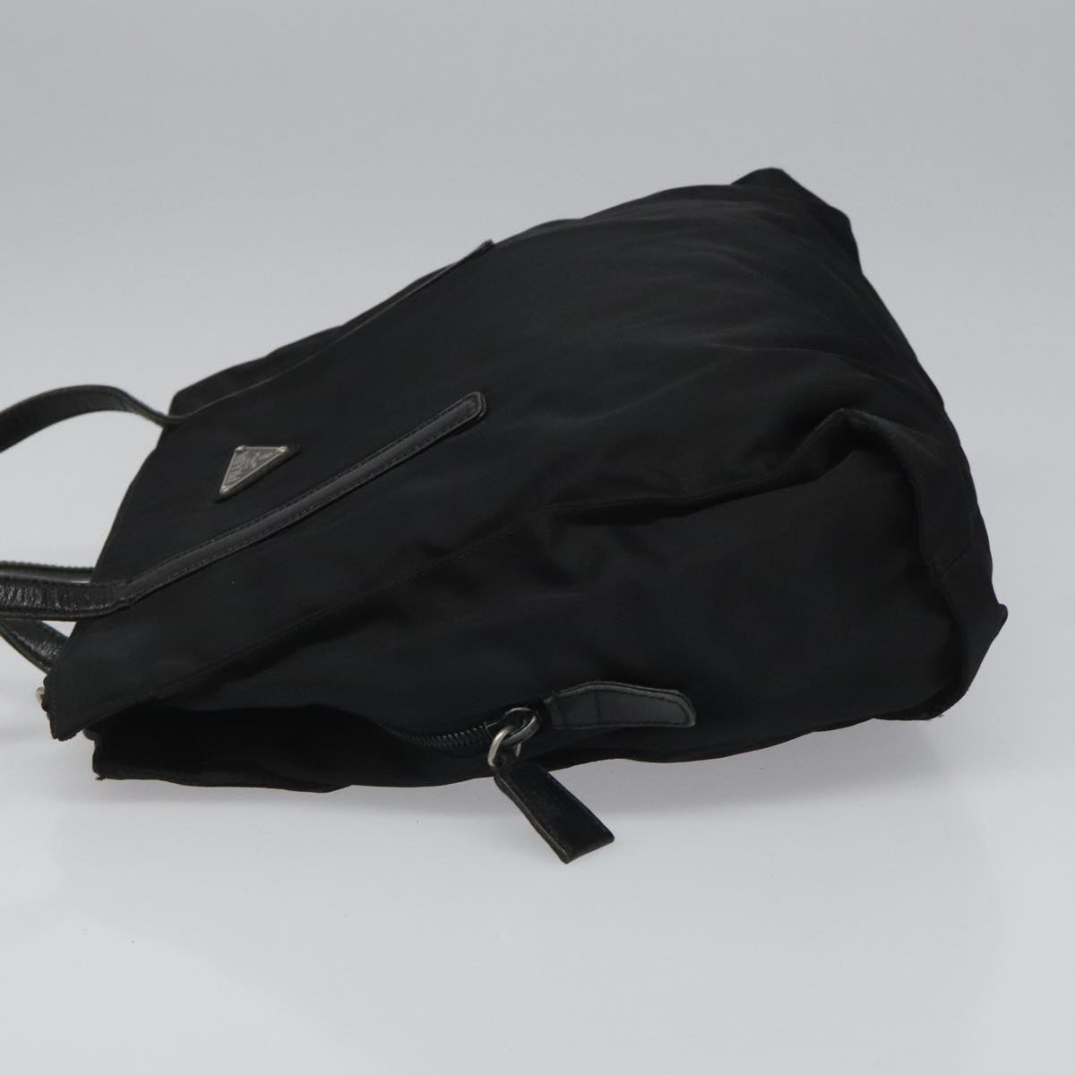 Prada Tessuto Black Synthetic Shoulder Bag (Pre-Owned)