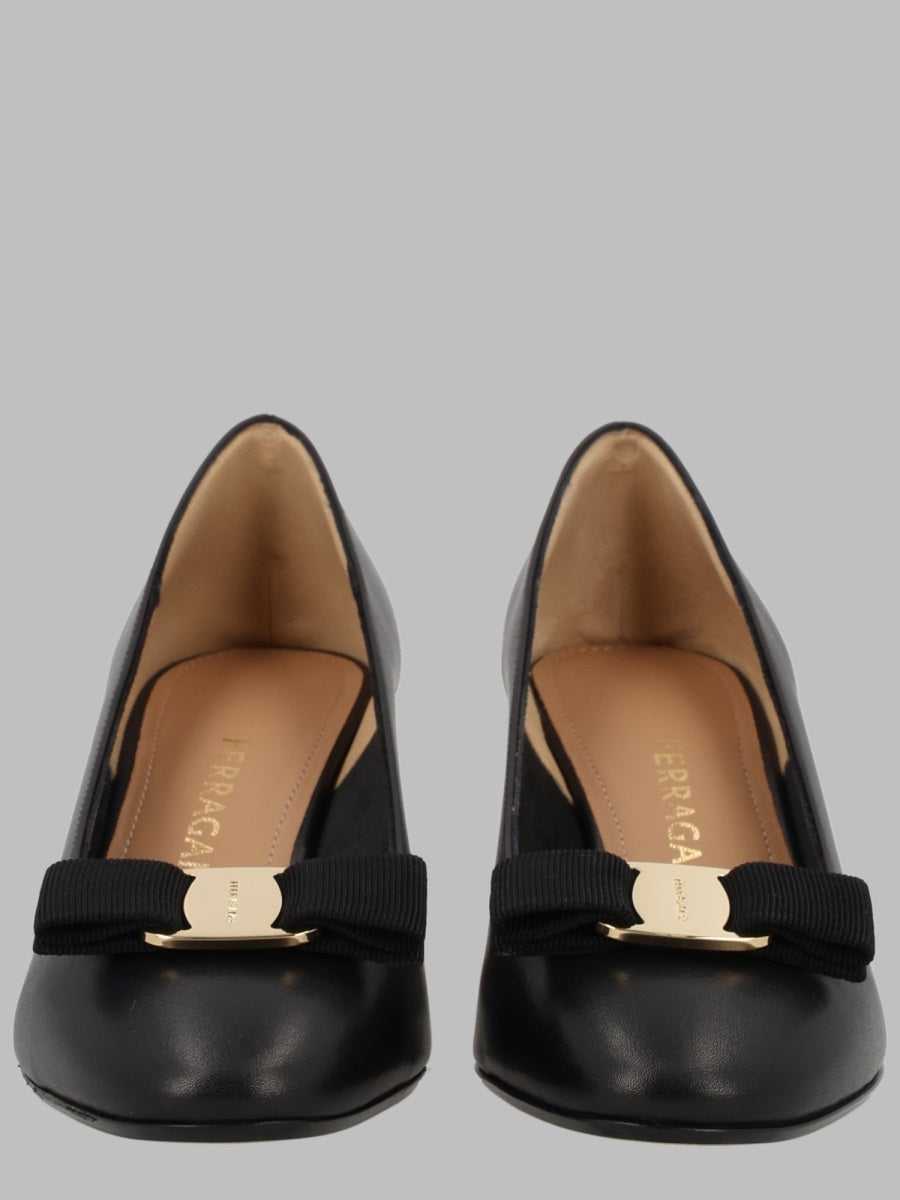Ferragamo Women Décolleté "Vara" Con Tacco