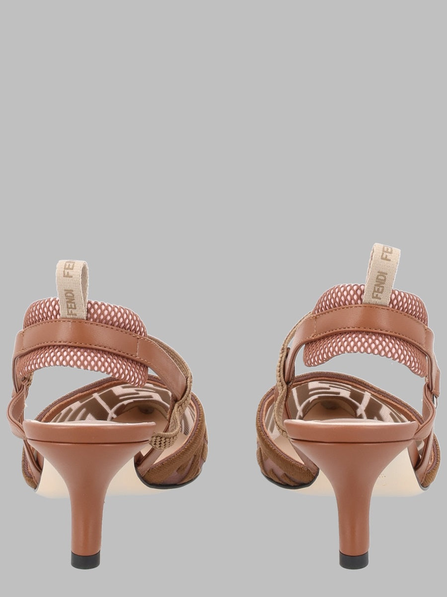 Fendi Women Slingback "Colibrì Lite" Con Tacco Medio