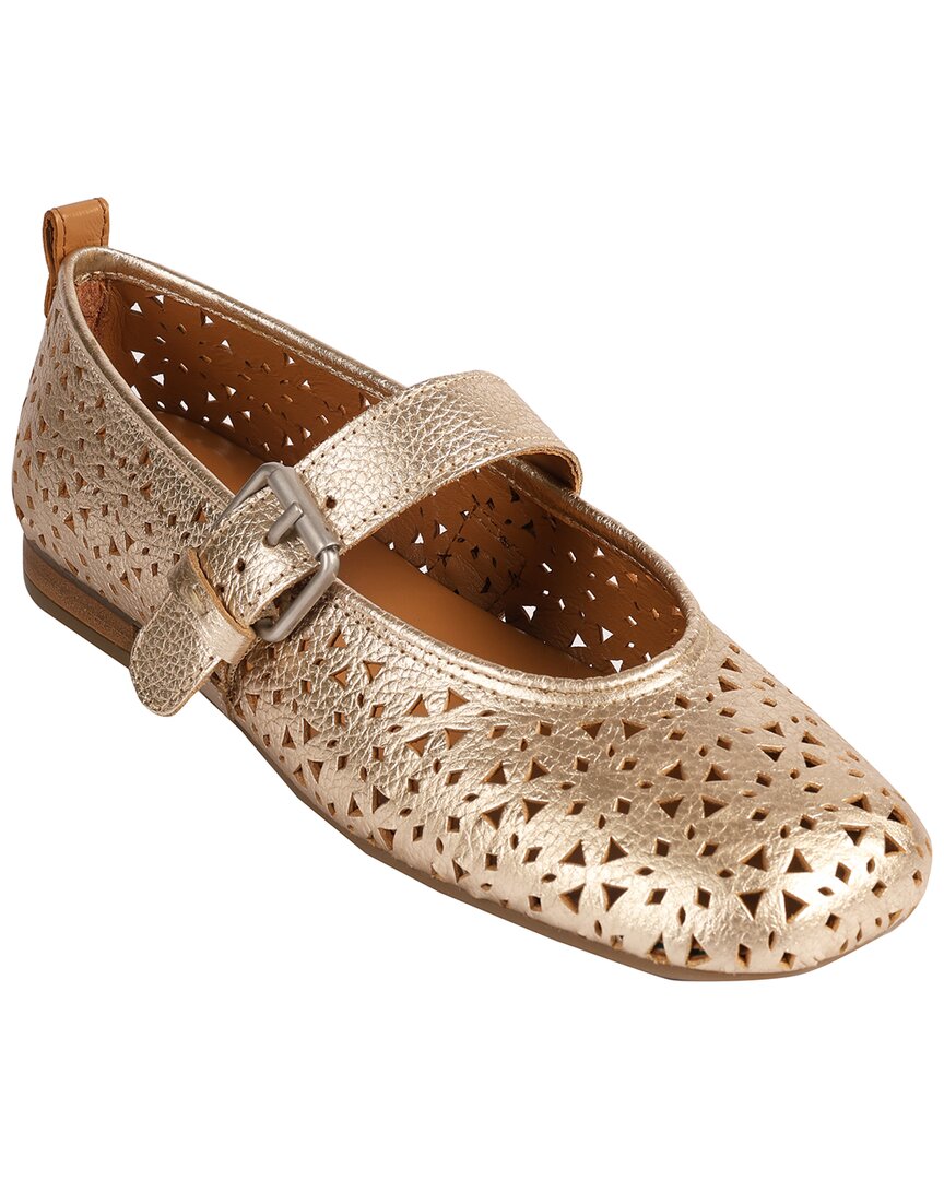 Gentle Souls Gentle Souls By Kenneth Cole Karla Leather Flat