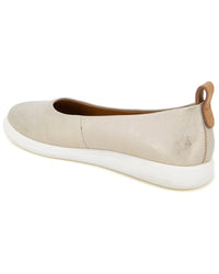 Gentle Souls By Kenneth Cole Bella Leather Sneaker