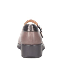 Comfortiva Debbie Leather Flat