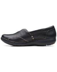 Clarks Un Loop Stride Leather Flat
