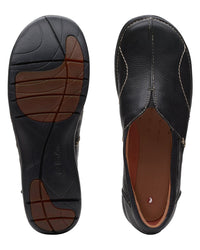 Clarks Un Loop Stride Leather Flat