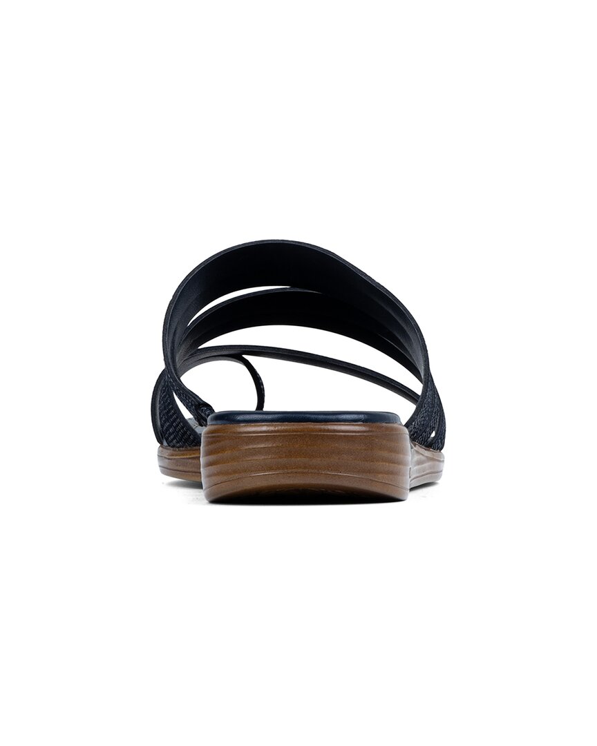 Donald Pliner Grinda Leather Sandal