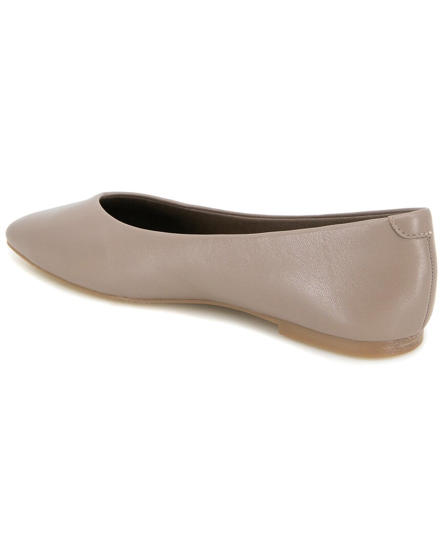 Kenneth Cole New York Johanna Leather Flat