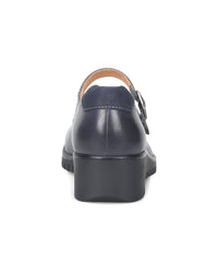 Comfortiva Debbie Leather Flat