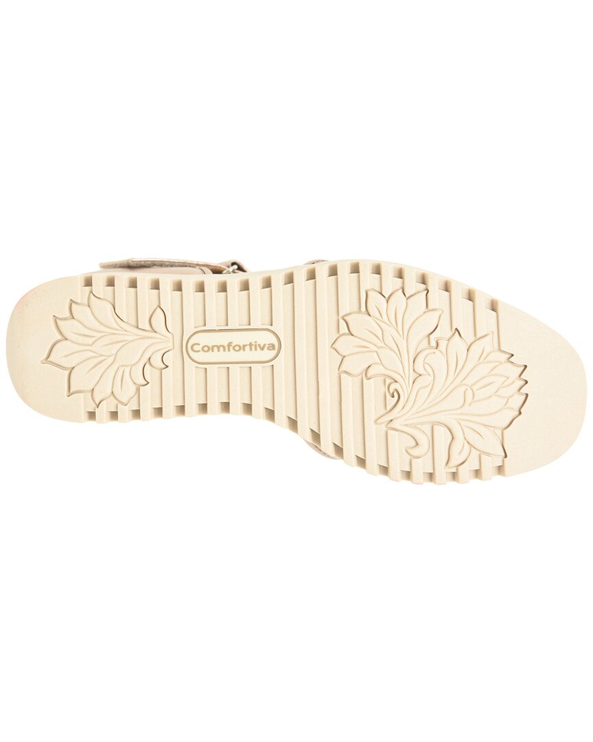 Comfortiva Daniella Leather Sandal