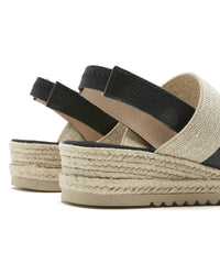 La Canadienne Rica Leather Sandal