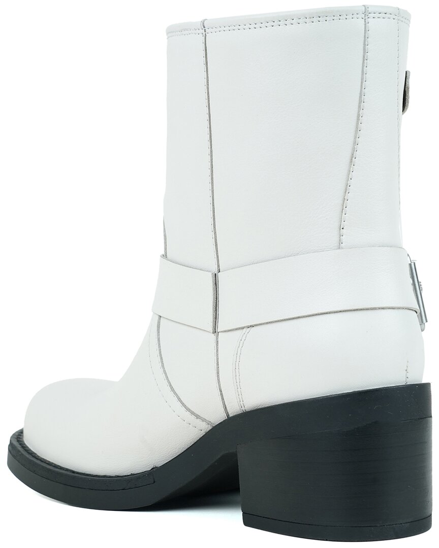 Kenneth Cole New York Stride Leather Bootie