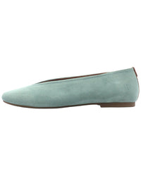 Gentle Souls By Kenneth Cole Willow Suede Flat