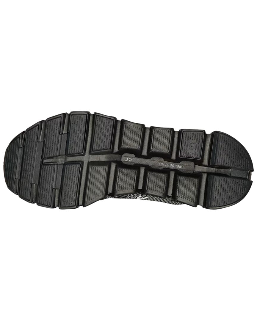On Running Cloud 6 Versa Sneaker