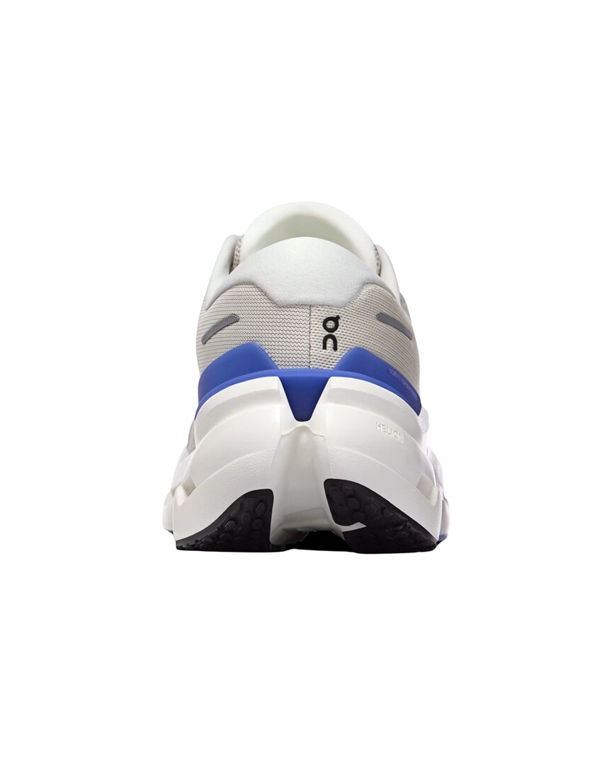 On Running On Running Cloudrunner 3 Sports Shoe