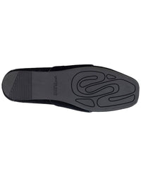 Gentle Souls By Kenneth Cole Sandra Suede Flat