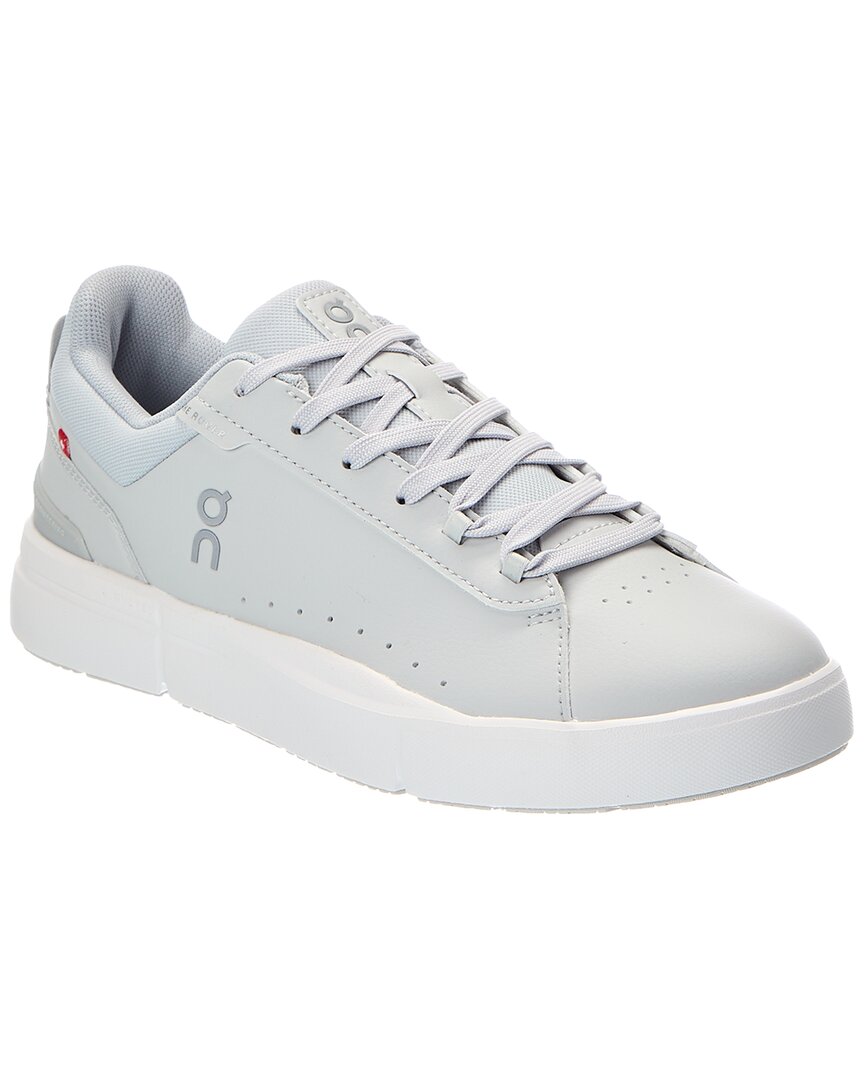 On Running On Running The Roger Advantage Canvas Sneaker