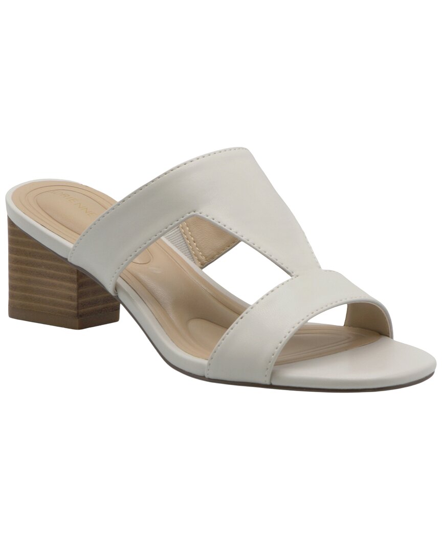 Adrienne Vittadini Adrienne Vittadini Adelyn Sandal