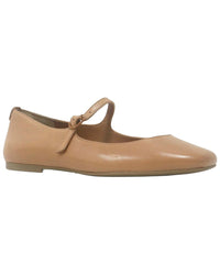 Gentle Souls By Kenneth Cole Wynona Leather Flat