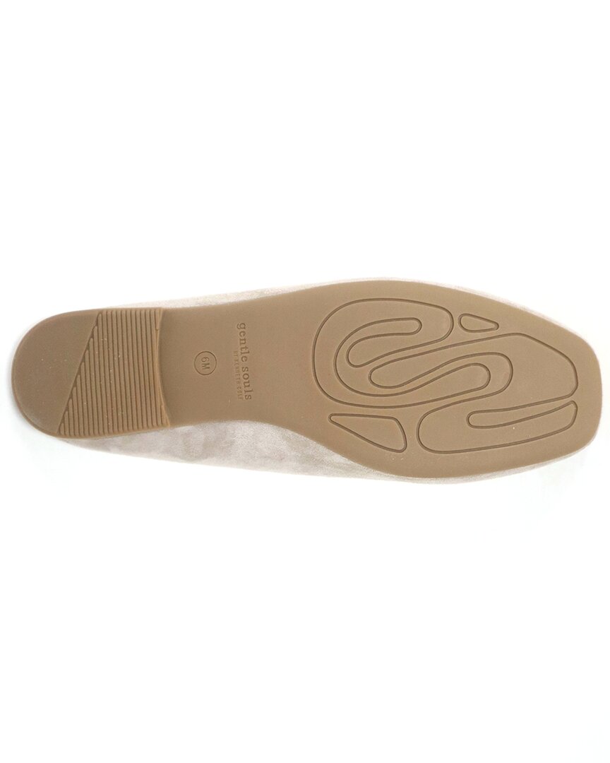 Gentle Souls By Kenneth Cole Wanda Suede Flat