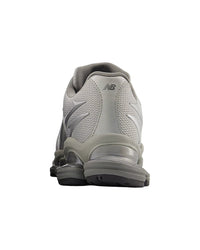 New Balance Abzorb 2000 Sneaker