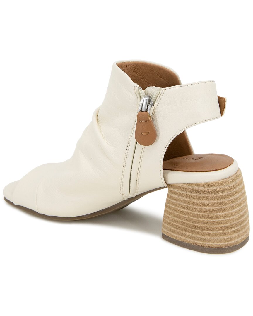Gentle Souls By Kenneth Cole Marrion Leather Sandal