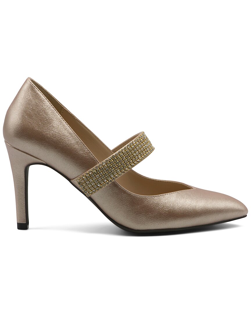 Adrienne Vittadini Notion Pump