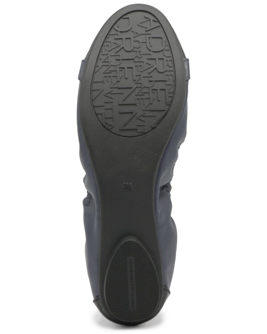 Adrienne Vittadini Cadeeno Flat
