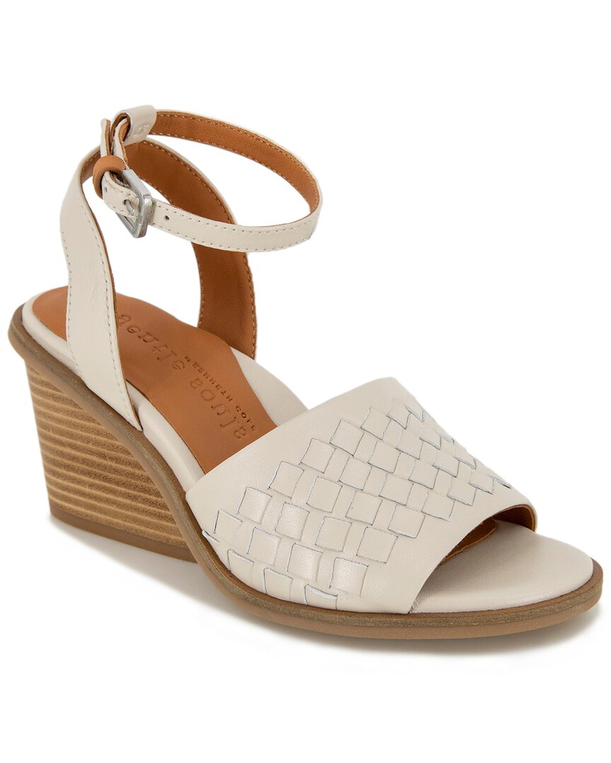 Gentle Souls Gentle Souls By Kenneth Cole Nadia Leather Wedge