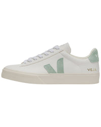 Veja Classics Leather Sneaker