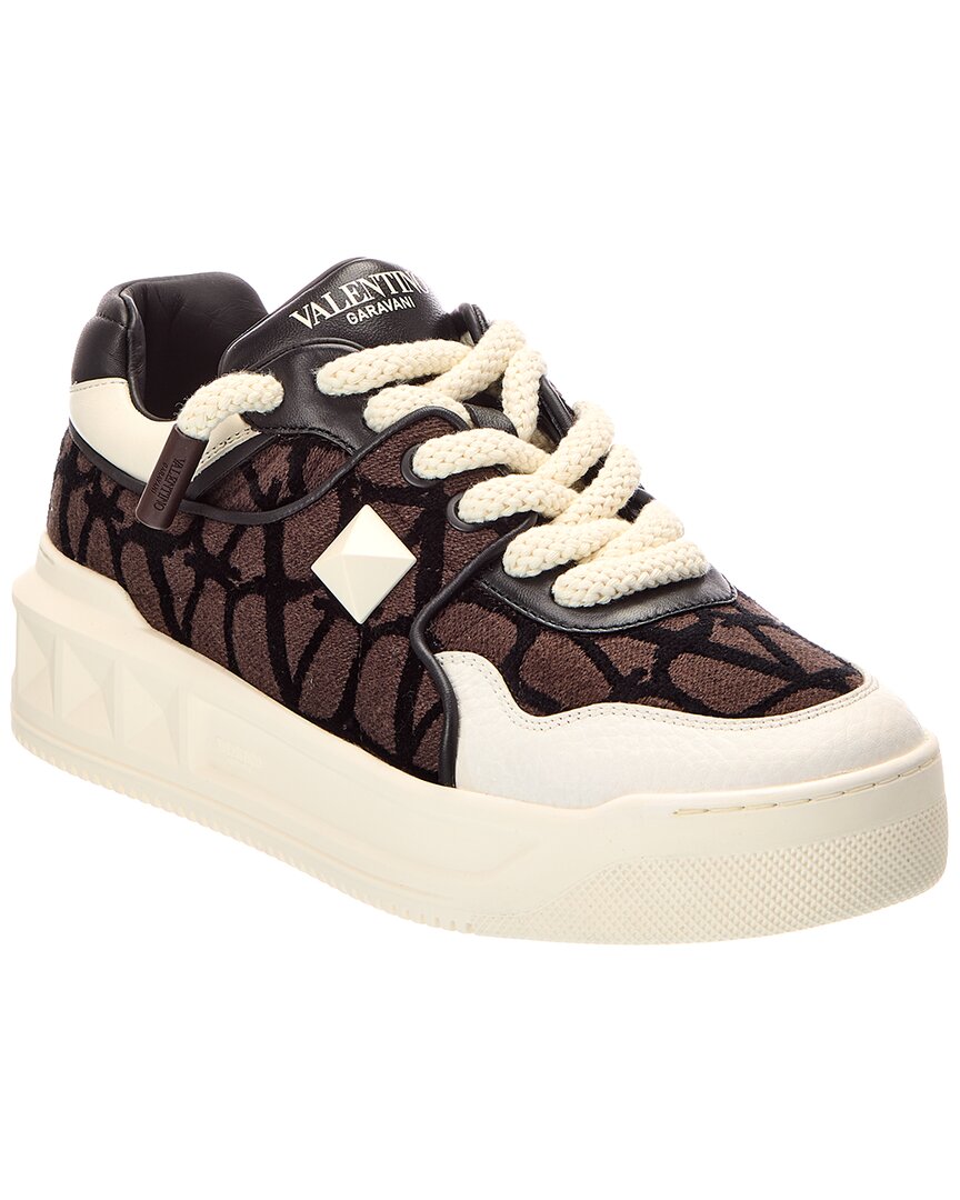 Valentino Valentino Leather-Trim Sneaker
