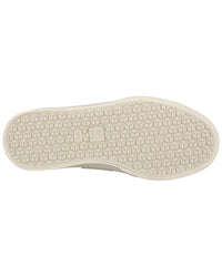 Veja Leather Sneaker