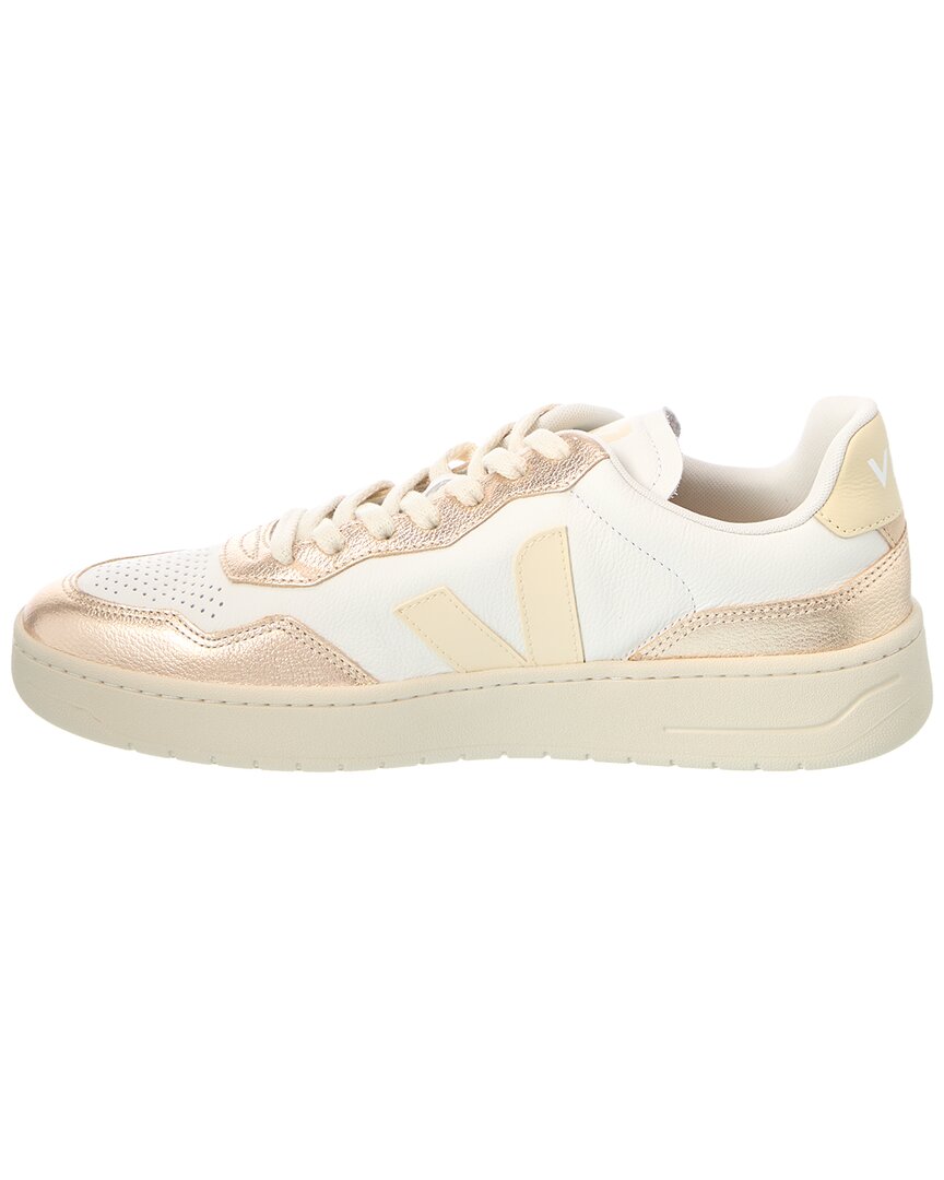 VEJA Veja V-90 O.T. Leather Sneaker