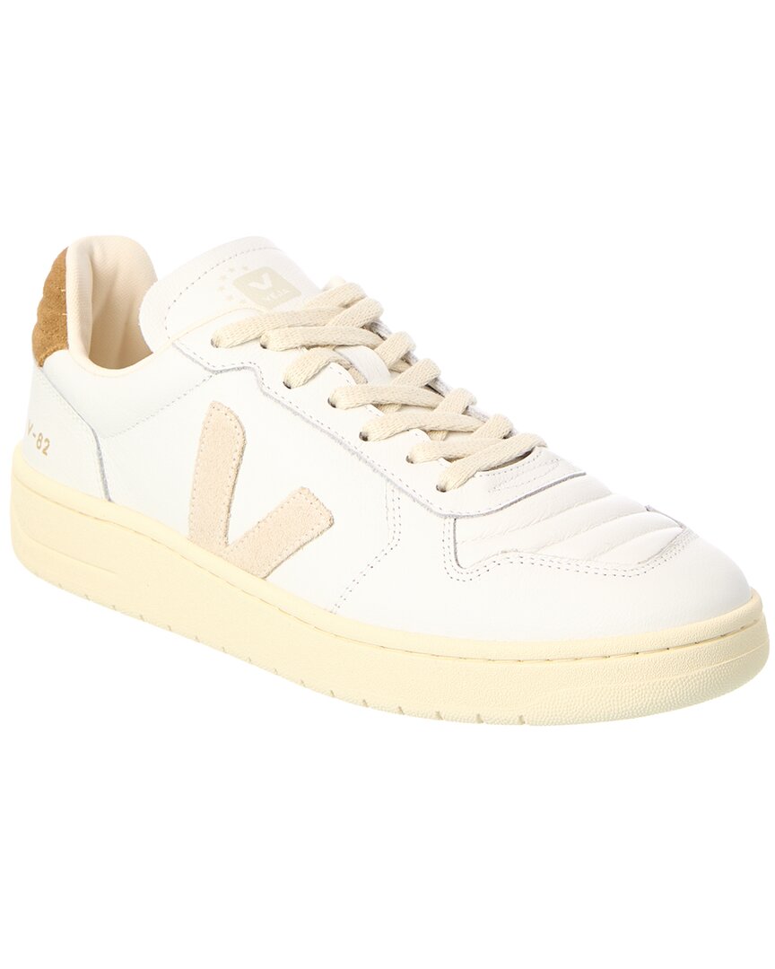 VEJA Veja V-82 Ii Leather Sneaker
