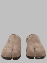 Maison Margiela Men Mocassino Tabi In Suede