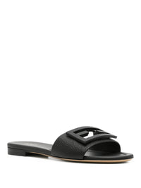 FENDI Baguette Slide In Pelle Women