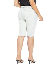 Nydj Plus Knee Capri Riveted Ss Slits Jean