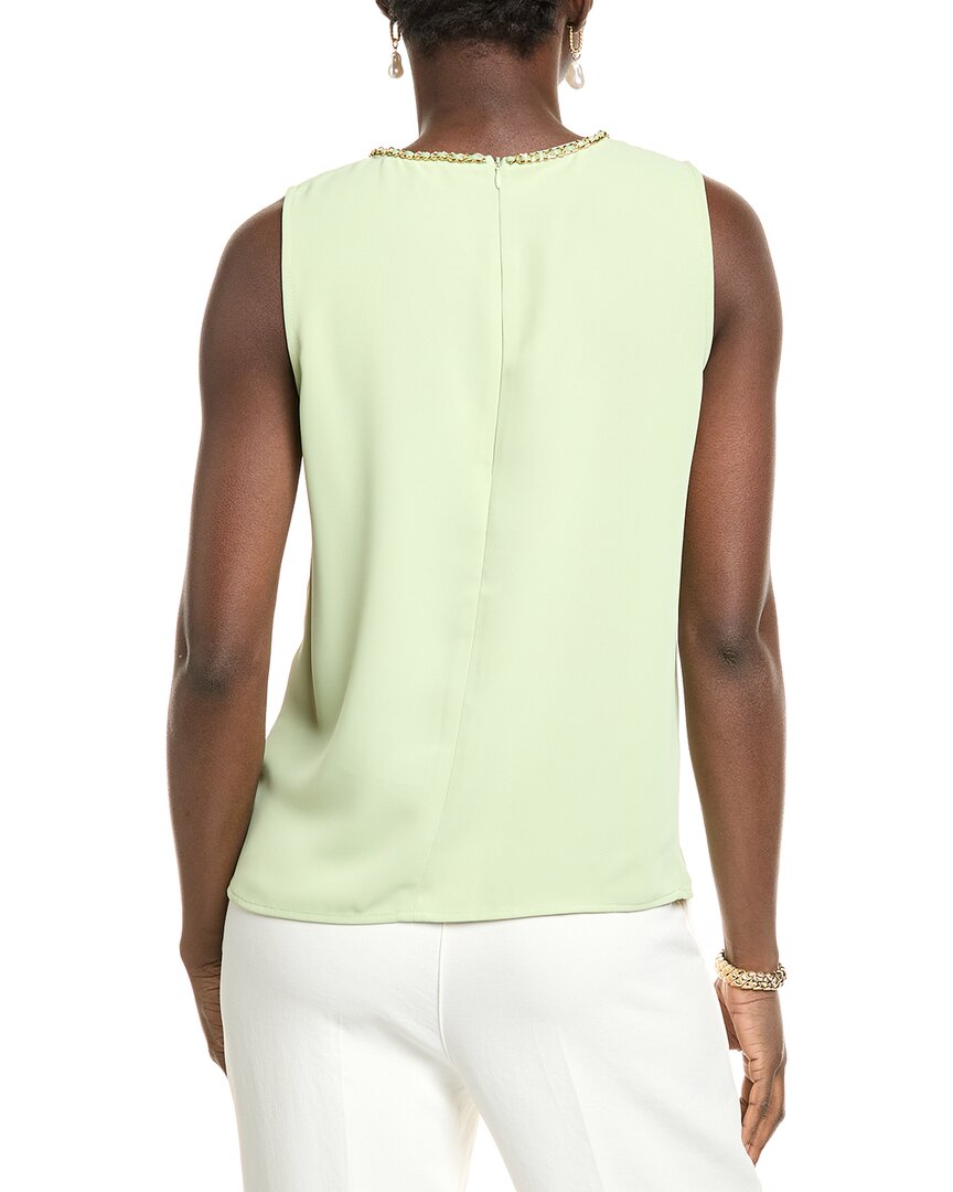 Gracia Chain Neckline Top
